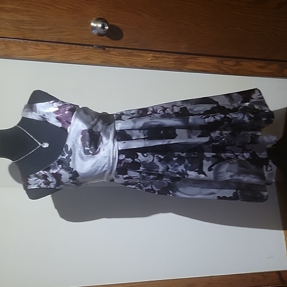 Maurices Dresses & Skirts - Maurices Woman's Dress Size 3/4